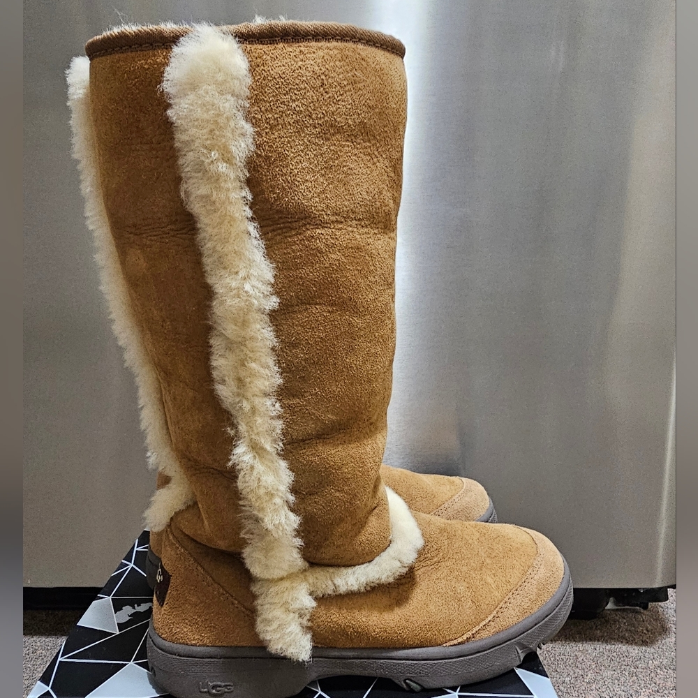 Sunburst Uggs